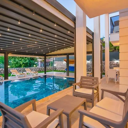 빌라 Oludeniz Luxury - 8666 *